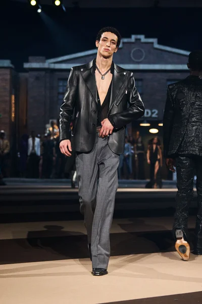 Look 59
